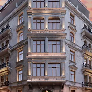 Akka Lush Taksim Istanboel